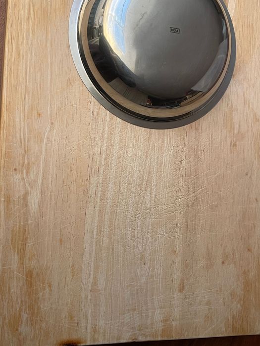 TCM Tábua de cortar com tigela incorporada