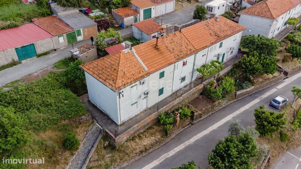 Moradia em Banda T3 / Covilhã, Barroca Grande