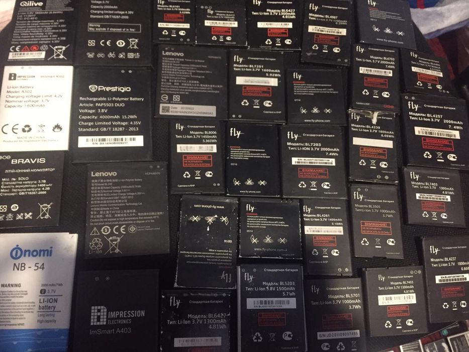 Батареї до телефонів