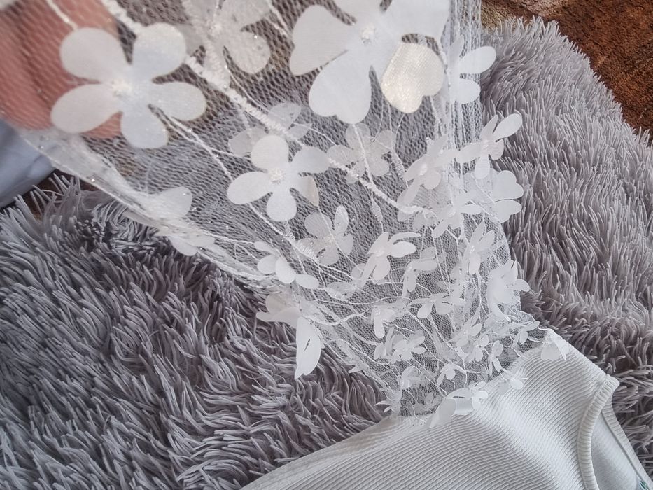 Святкова кофтинка