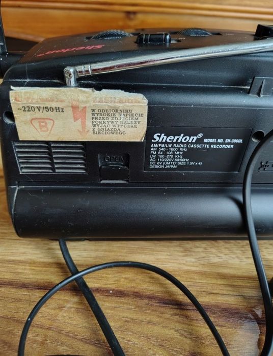 Radiomagnetofon SHERION model SH -306 DL lata 80/90