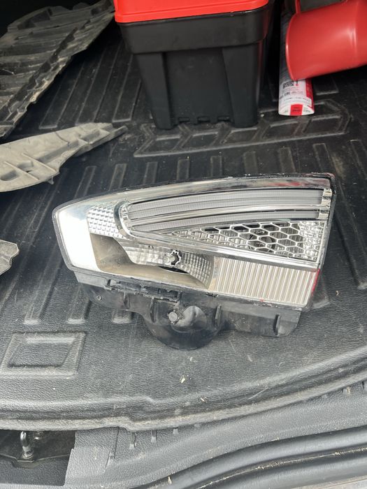 Фонарь в ляду правый Ford Mondeo 4 (2011-2014 рестайлинг)