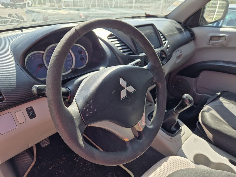 Mitsubishi L200 4x2