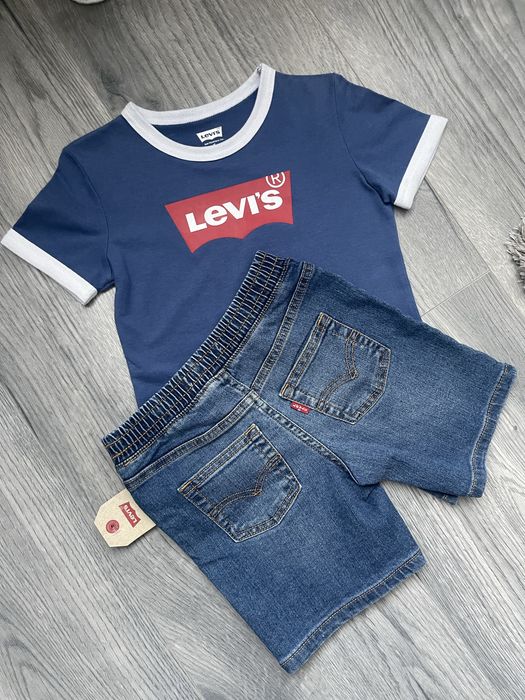 Дитячий костюм Levi’s, розмір на 3-4 роки (98-104 см).