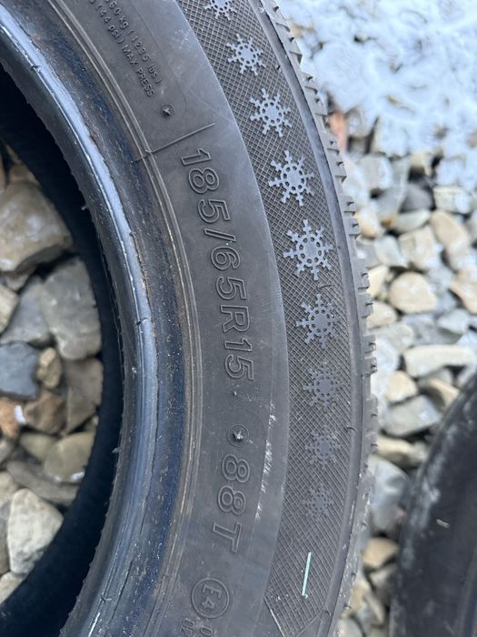 Резина Шини 185/65 R15 Lassa snoways 4