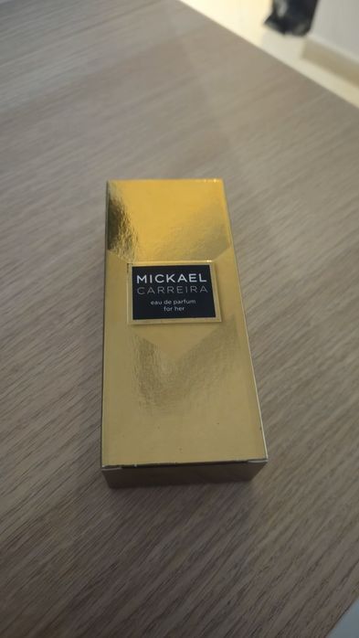 Perfume Micael Carreira