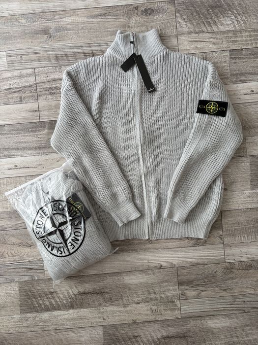Cardigan stone island