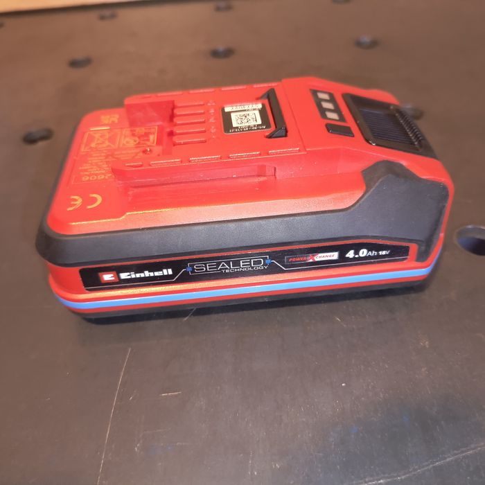 Akumulator Power X-Change Plus 18V 4.0Ah SEALED