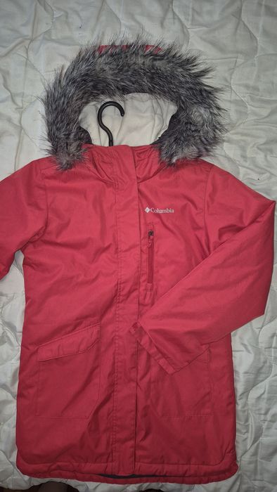 Продам нову курточку на підлітка. Розмір м