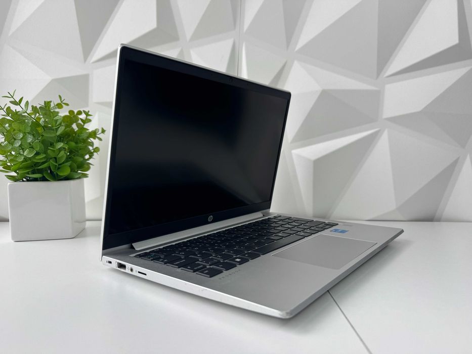 Уцінка! HP ProBook 430 G8/i3-1115G4/8Gb/256Gb/13.2" IPS/Гарантія