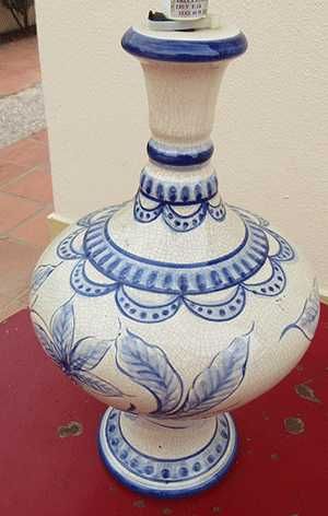 candeeiro em louça pintado a mão