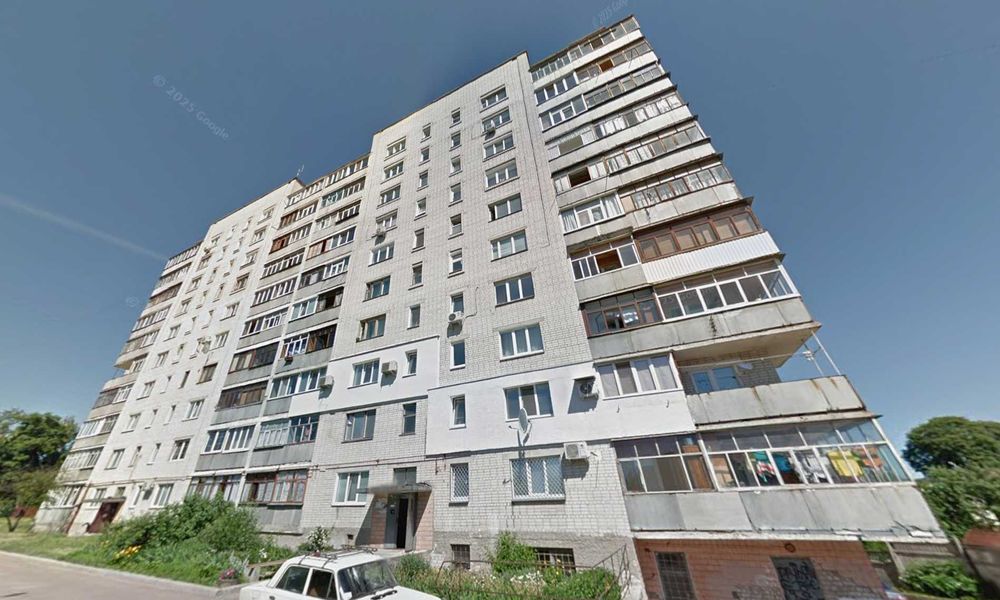 RLT S01 Продам 3 кімнатну квартиру по вул. М. Леонтовича, Центр