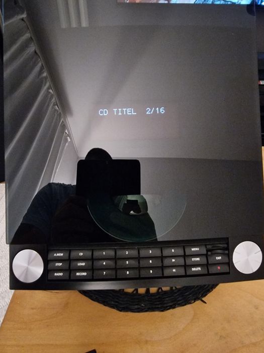 Bang&Olufsen  Beosound 4.ze Szwajcarii