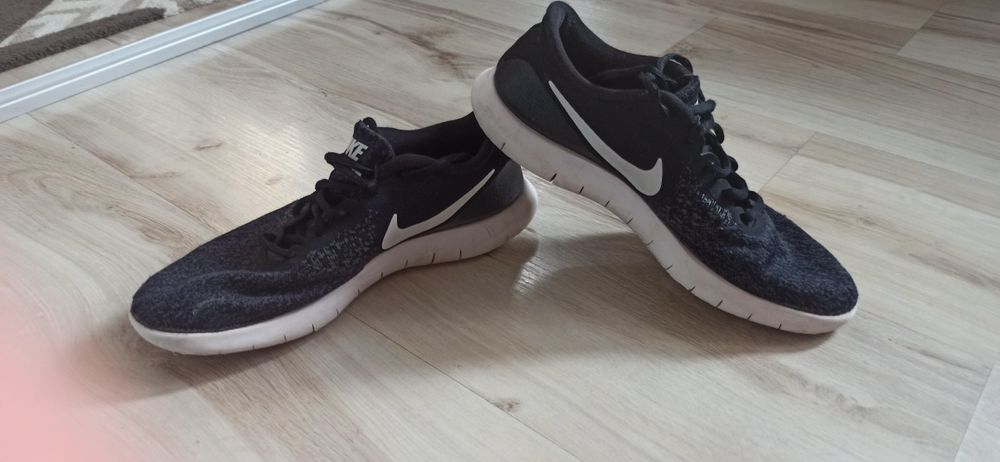 Buty sportowe Nike Flex Contact 38,5