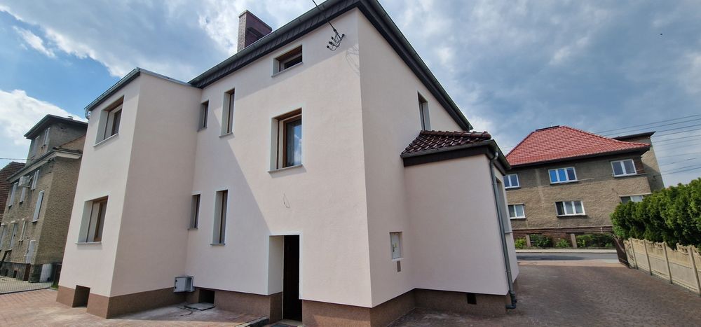 Ocieplenia Elelewacje docieplenia termomodernizacja. styropian biały i grafitowy