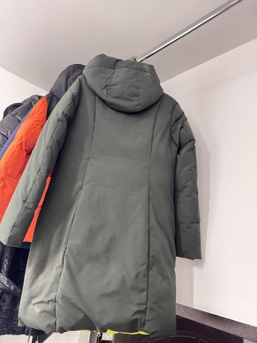 Продам куртку зимову