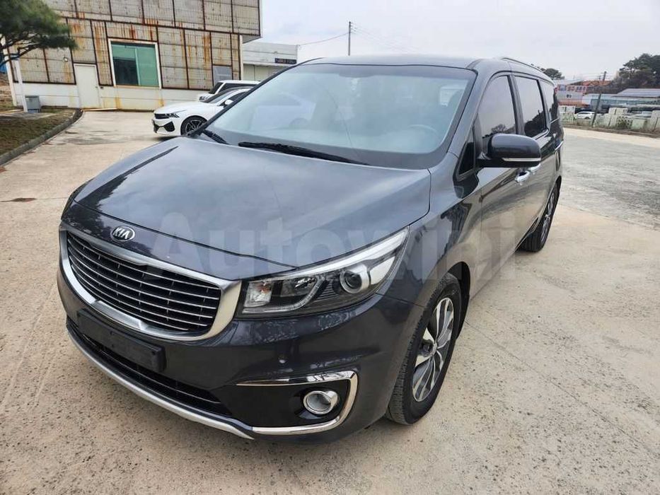 KIA CARNIVAL 9 місць / З пдв