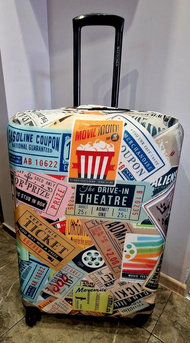 Nowy pokrowiec ochronny podróżny na walizkę roz.L