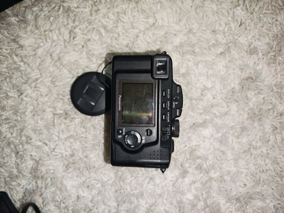 Panasonic Lumix DMC-FZ5 (Ótica Leica) + Bolsa Samsonite