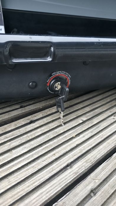 Box dachowy Thule Ocean 500