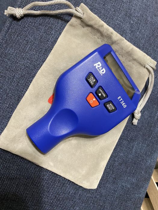 Оренда товщиноміра подобово тлощиномер R&R ET360