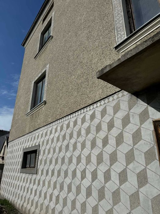 Будинок та земельна ділянка 7,8 сот., м. Жовква