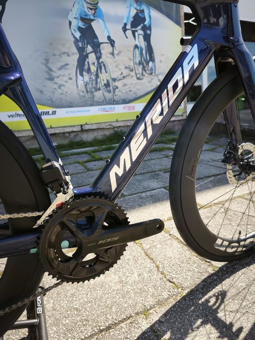 Merida REACTO 2027 Carbono