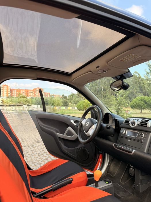 smart fortwo coupé 1.0 mhd automático | 2012 | 103.000 km foto 4
