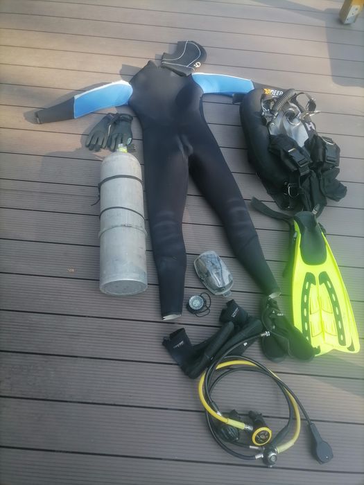 Sprzęt Nurkowy  dla kobiety wzrost  168-175