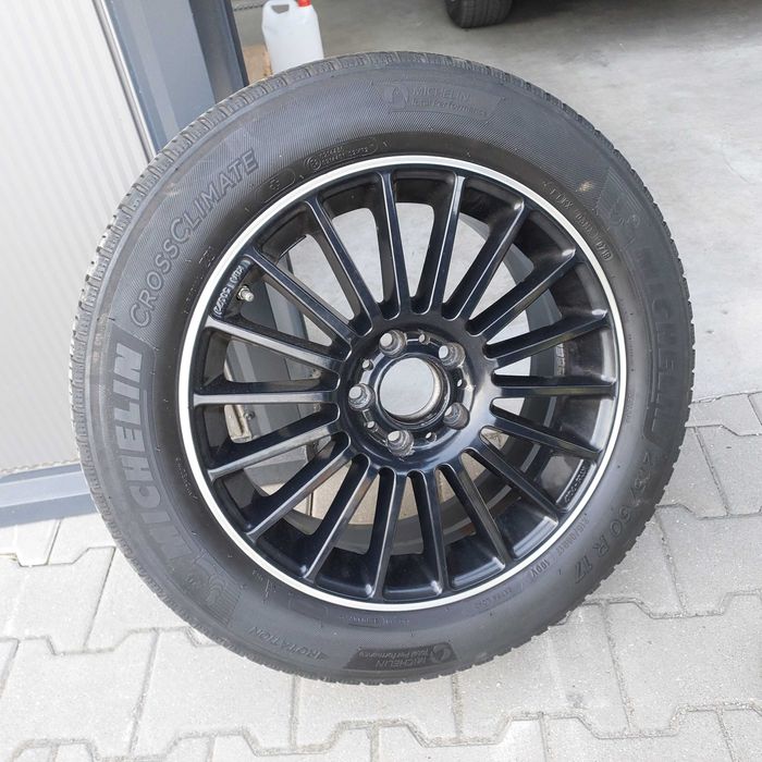 Opony z alufelgami Mercedes 215/60R17