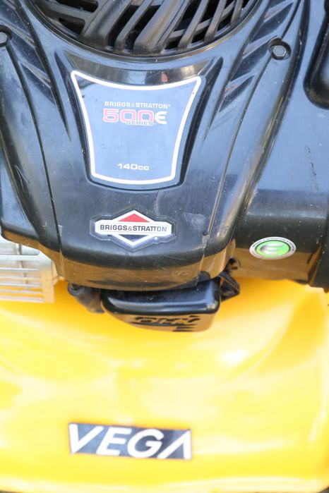 Kosiarka VEGA VG46SB z napędem