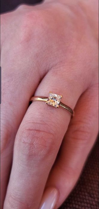 НАЙНИЖЧА ЦІНА Елегантна каблучка Tiffany з натуральним природнім діамантом бриліантом 0.51 ct карат (принцеса)