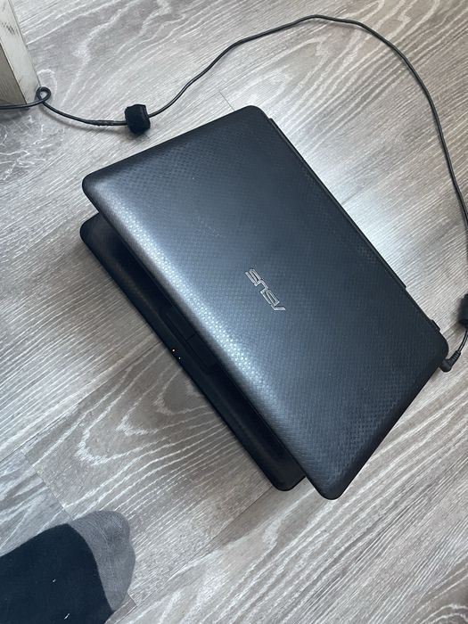 Asus K40C ноутбук