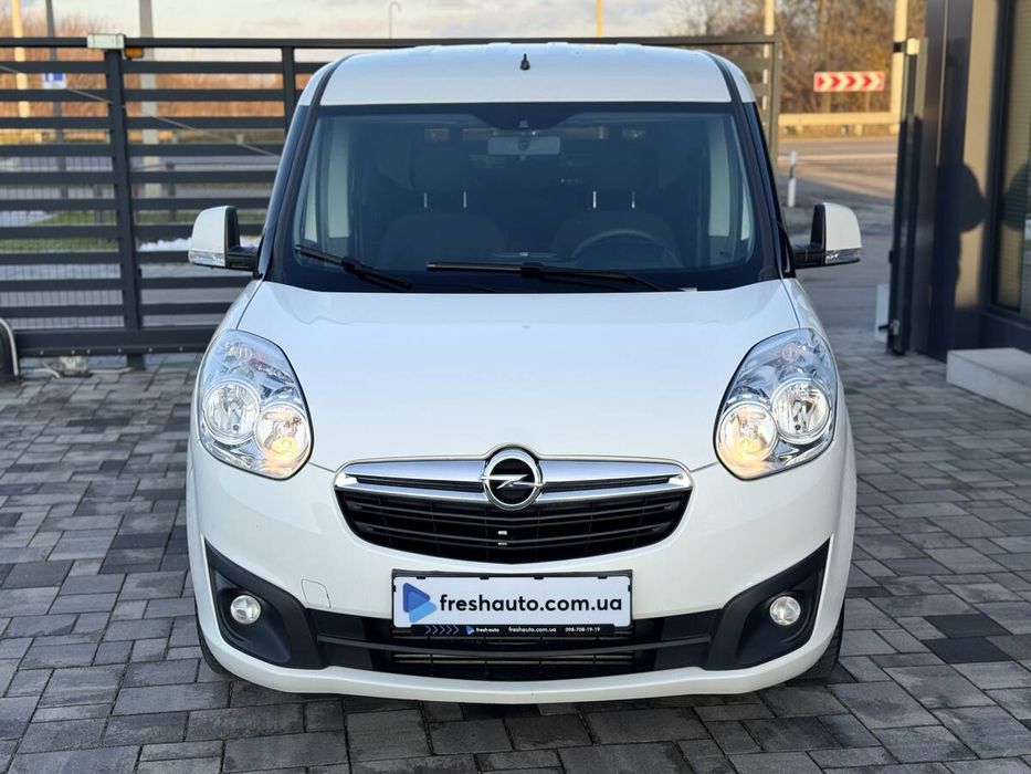 Opel Combo 2018 freshauto