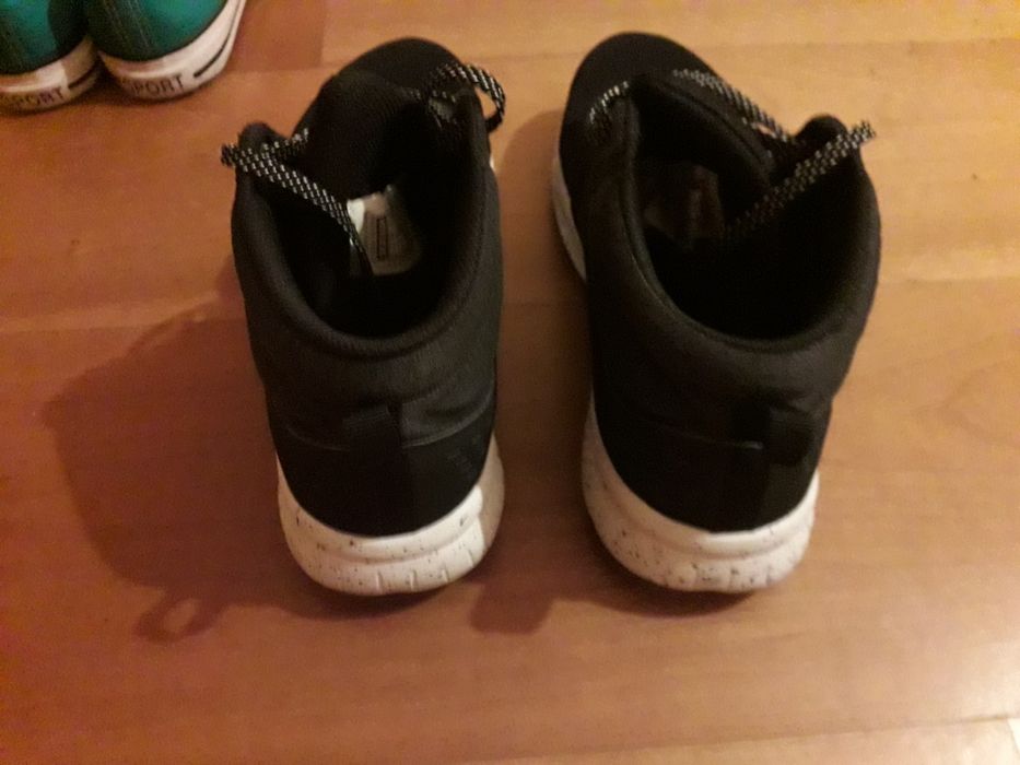 Sapatilhas tamanho 40 e 41