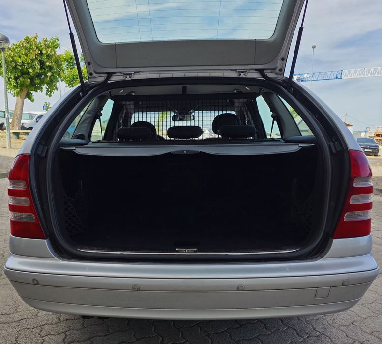 Mercedes-Benz C220CDI