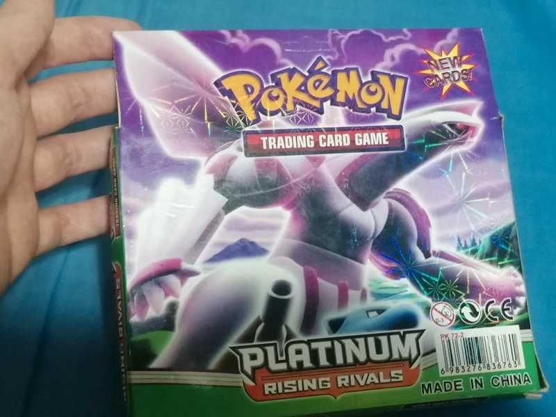 Conjunto de 71 Cartas Pokémon (Reprodução/Não Originais)