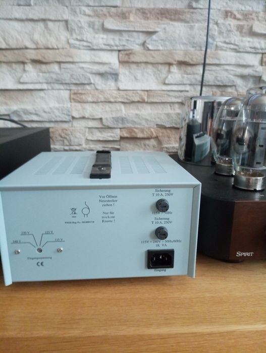 Transformator regulowany-Voltcraft