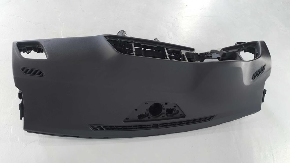 Tablier SEAT ATECA Europeu cor Preto