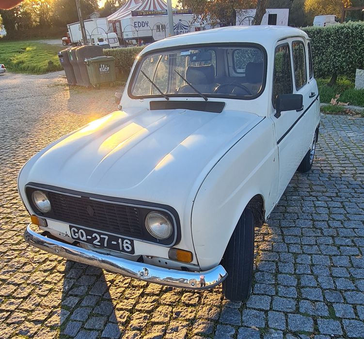Renault 4L (Bom estado)