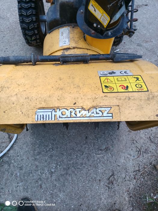 Sprzedam odśnieżarkę użyta jedno zimy