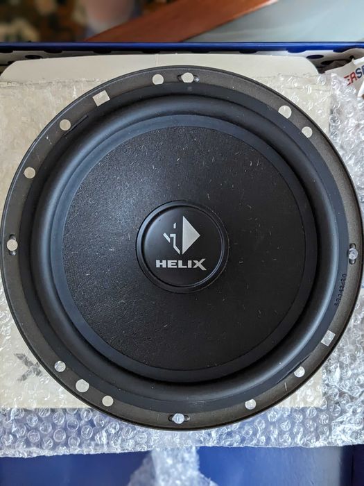Динамік мідбас Helix P206 Precision: 4 300 грн. - Колонки