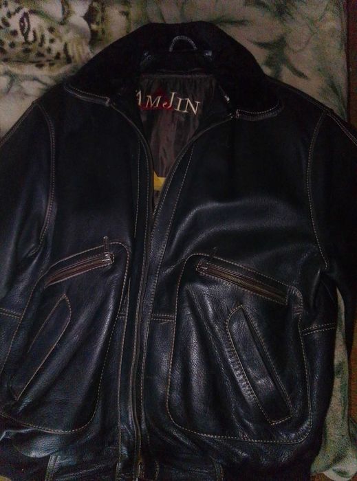 Удобная мужская куртка.