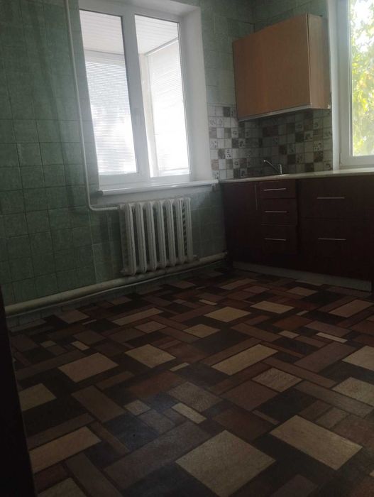 Продам 1/2 будинка район ХТЗ