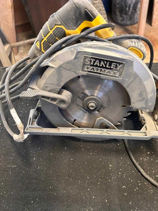 serra circular manual Fatmax e einhell