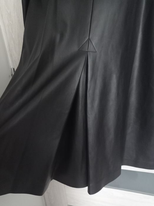 Płaszcz ekoskora pinko IT 44/M/L