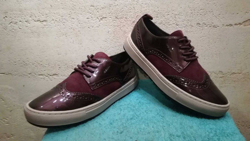 Damskie sneakersy GEOX BREEDA B r.35 skóra stan idealny