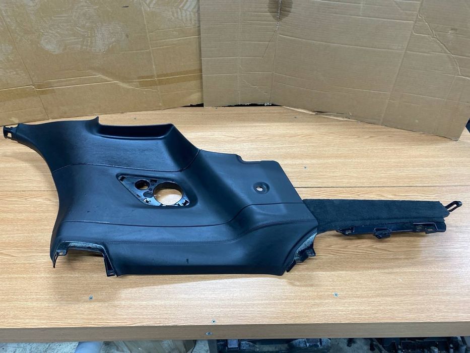 Porsche 911 992  ліва обшивка 9gt867043