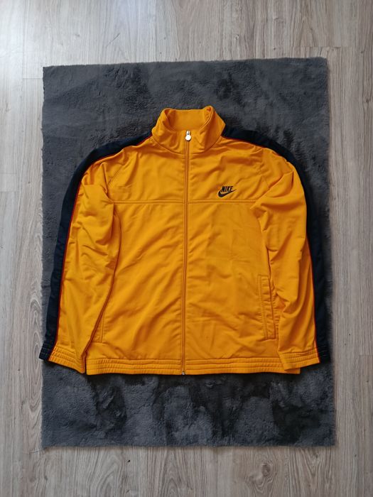 pomarańczowa bluza Nike