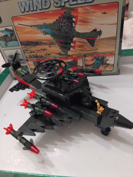 Конструктор дитячий від 6 років. Штурмовик.